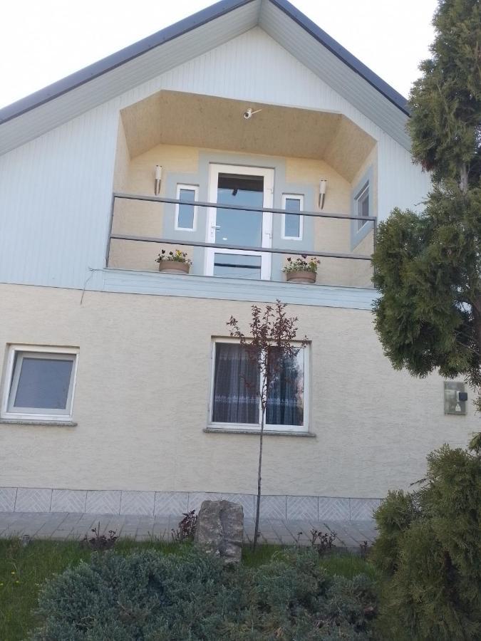 Casa Mamei Suceava Bagian luar foto